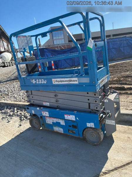 2020 Genie GS-1930 Solid Non Marking Tires, Beacon, Folding rails with half height swing gate
