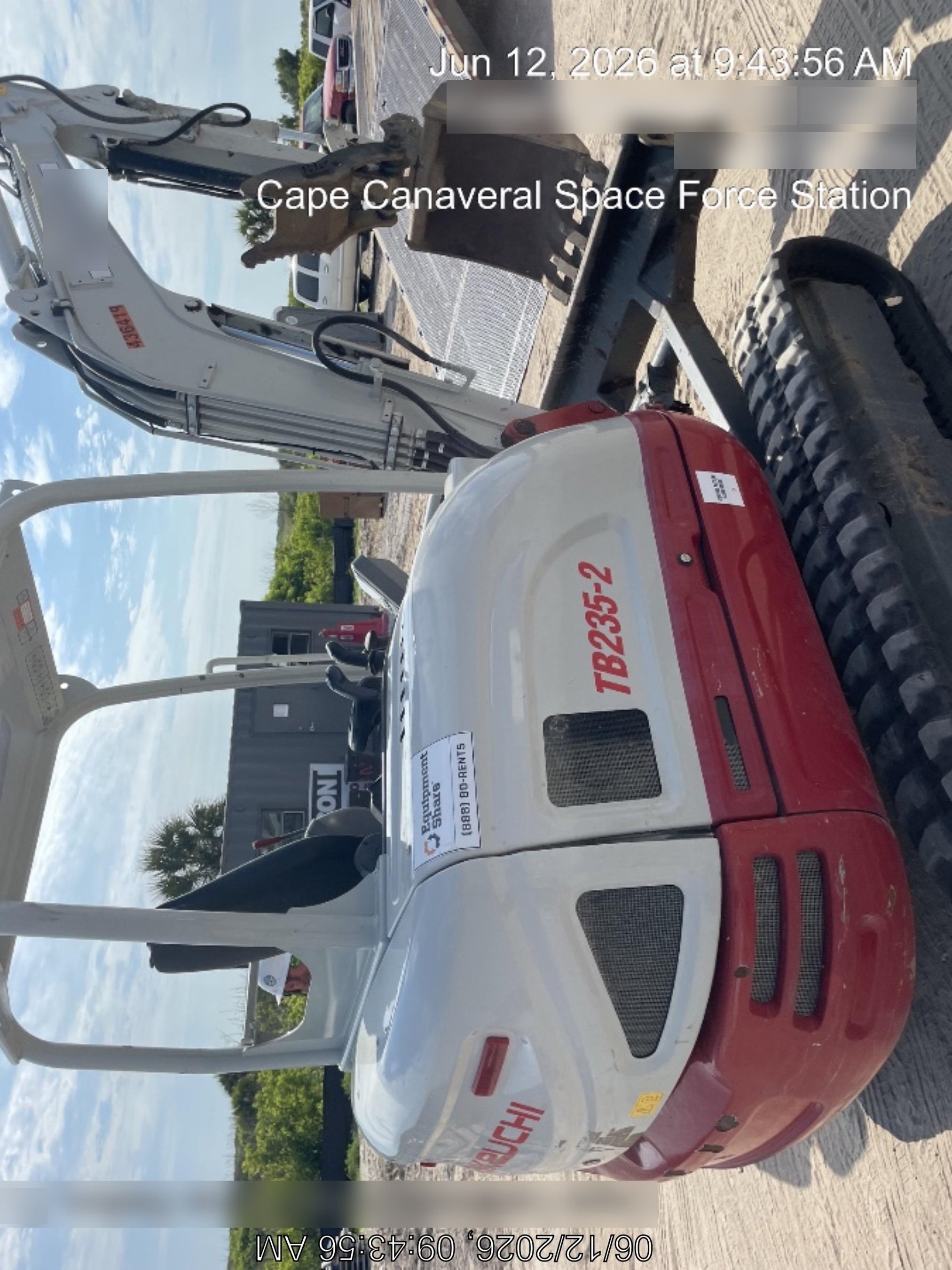 2024 TAKEUCHI TB235-2R