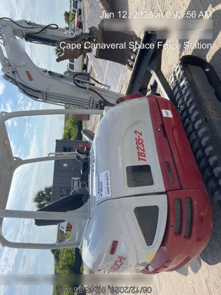 2024 TAKEUCHI TB235-2R