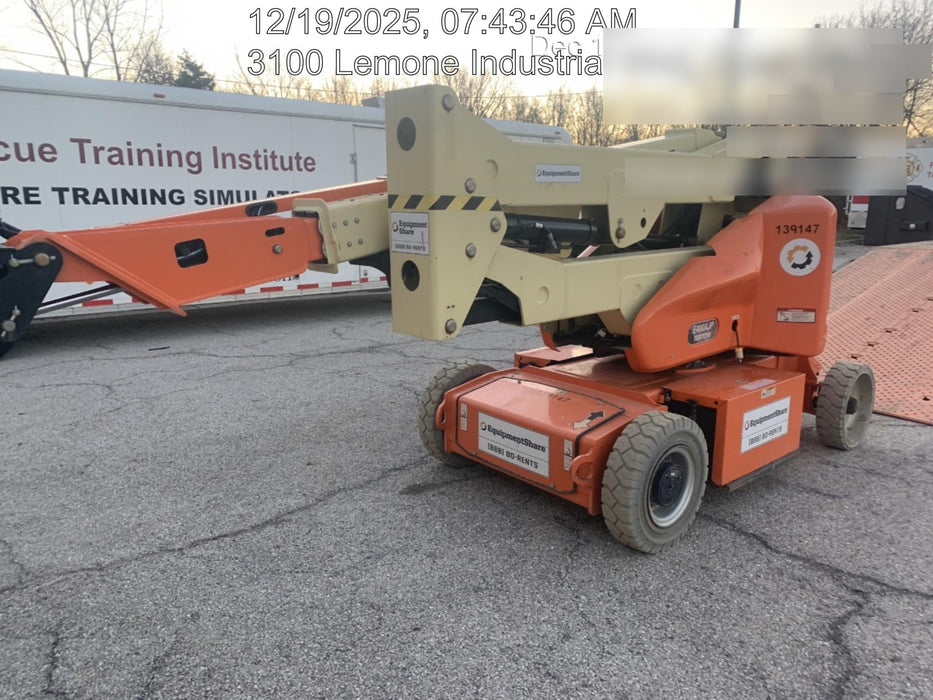 2021 JLG E400AJP Narrow