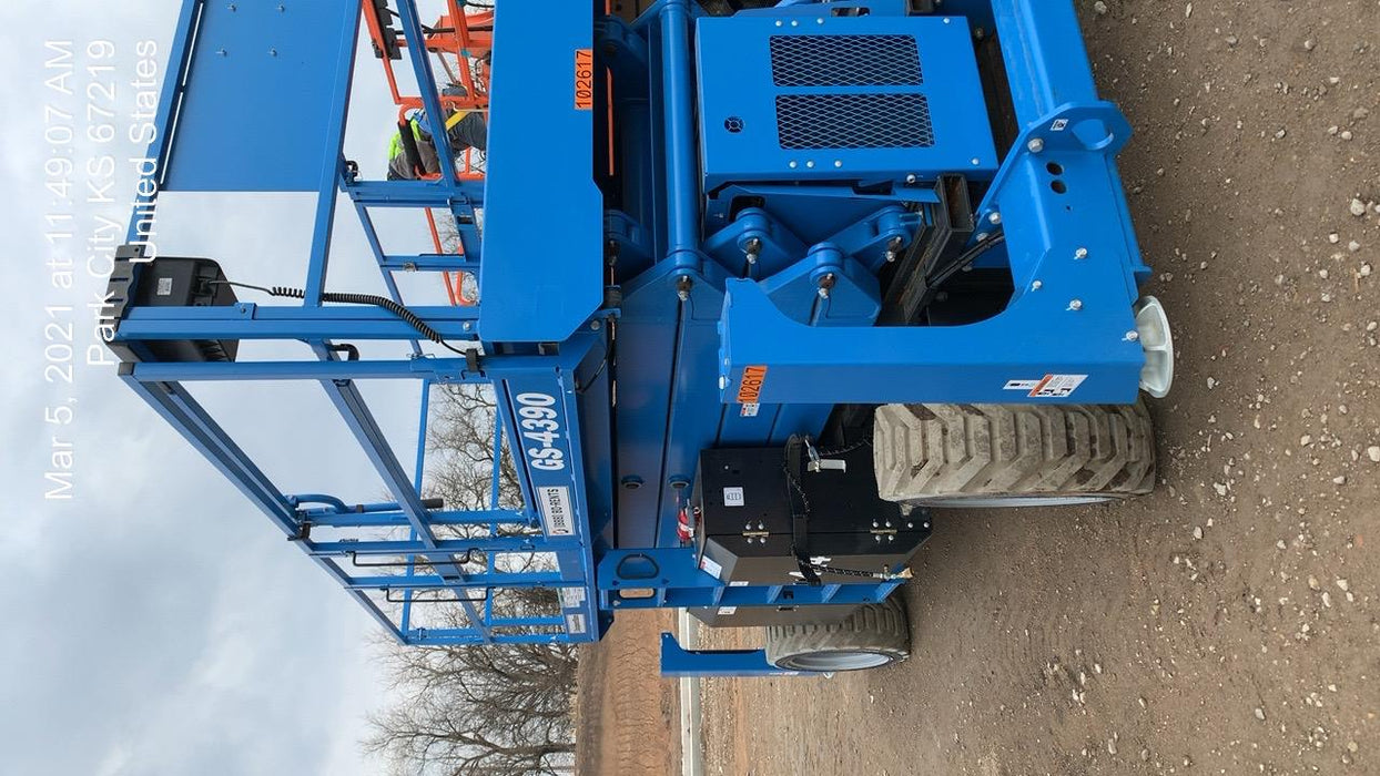 2020 GENIE GS-4390 RT