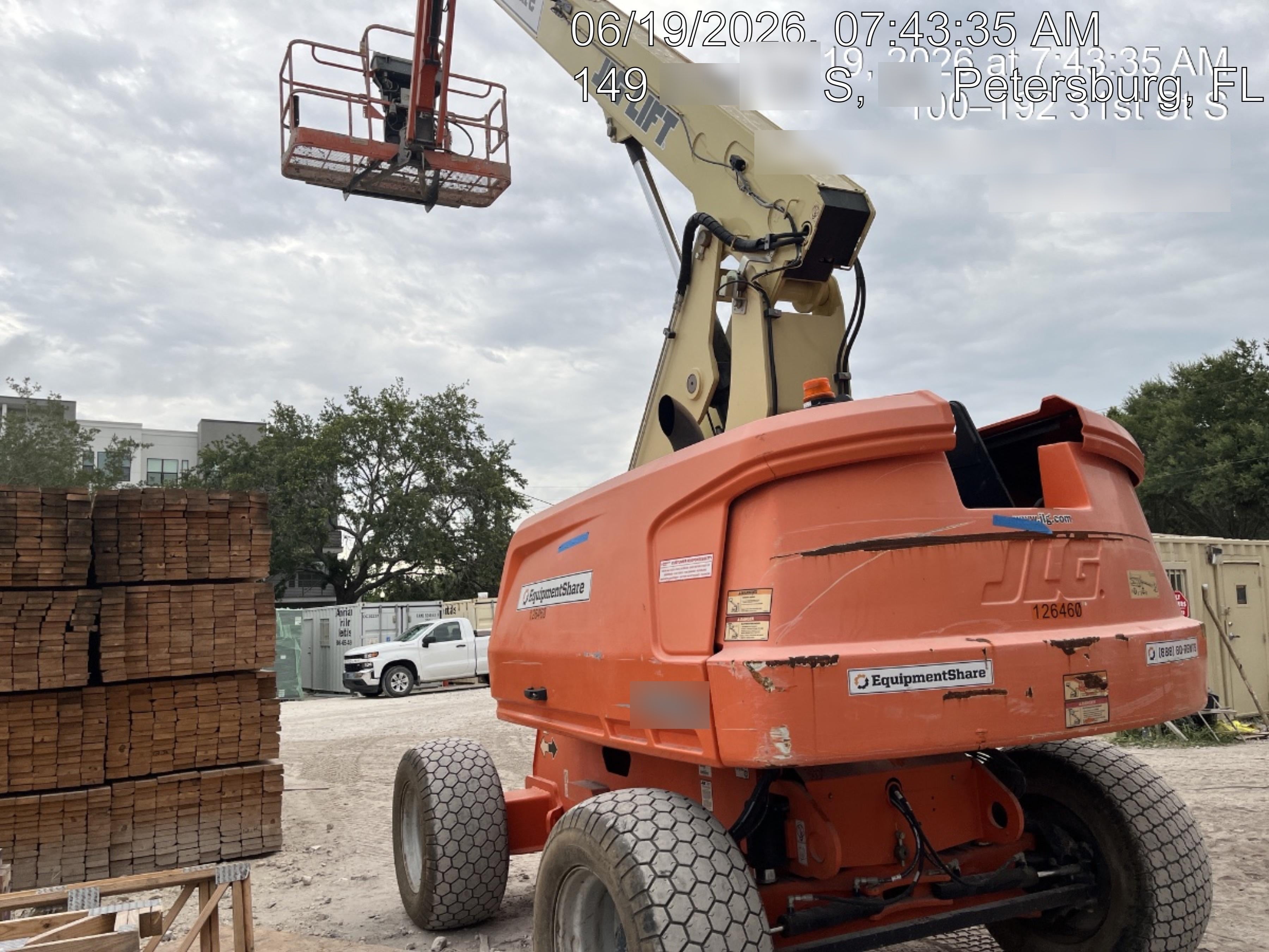 2021 JLG 660SJ