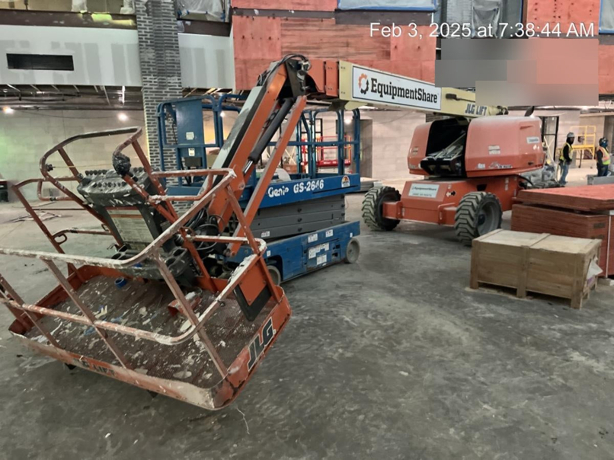 2021 JLG 660SJ