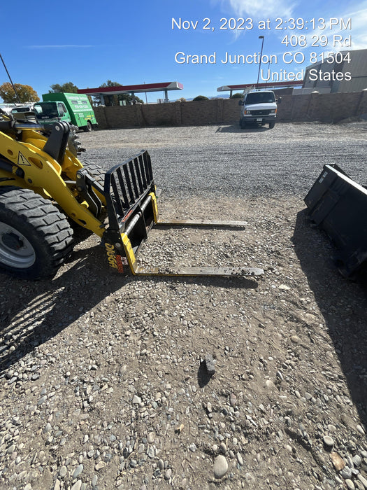 2022 DIGGA 48" Pallet Forks - Digga