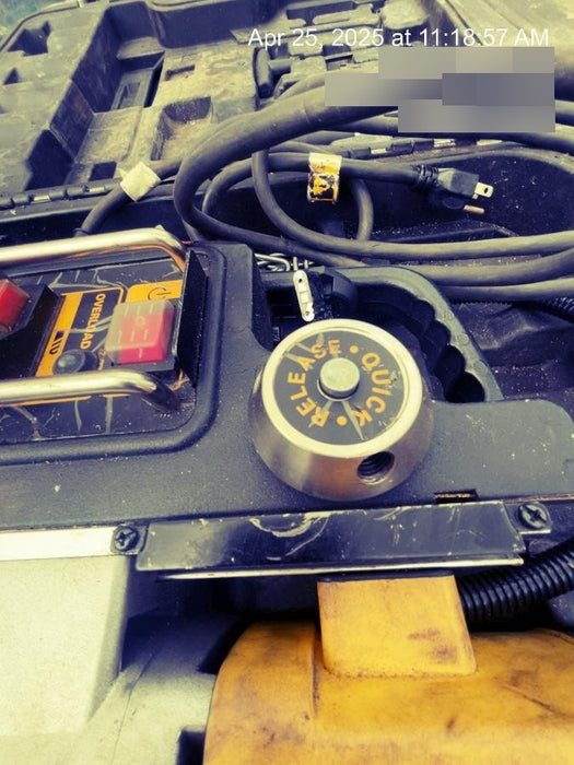 2022 DEWALT DWE1622K