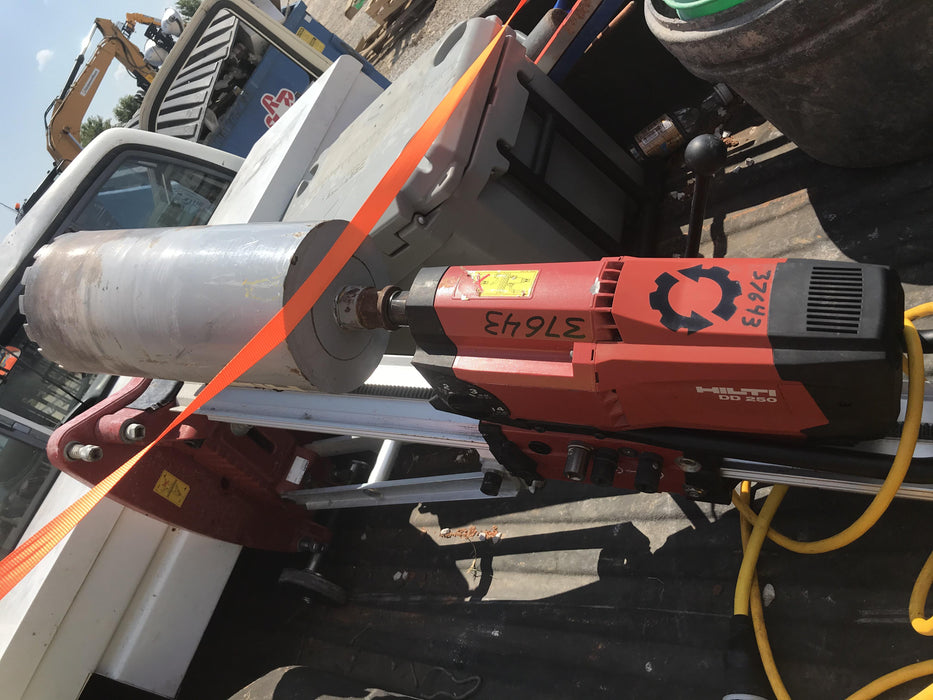 2019 HILTI DD 250