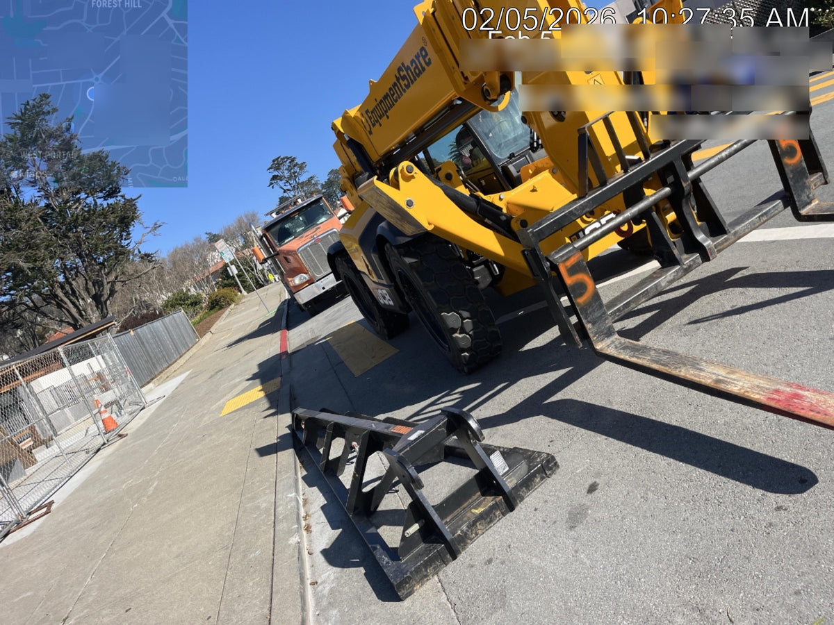 2024 JLG 1001275853