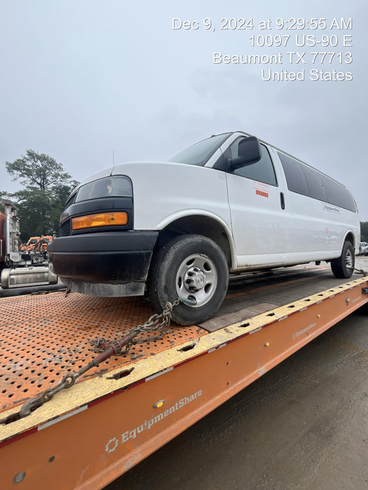 2023 CHEVROLET Express Van - Rental