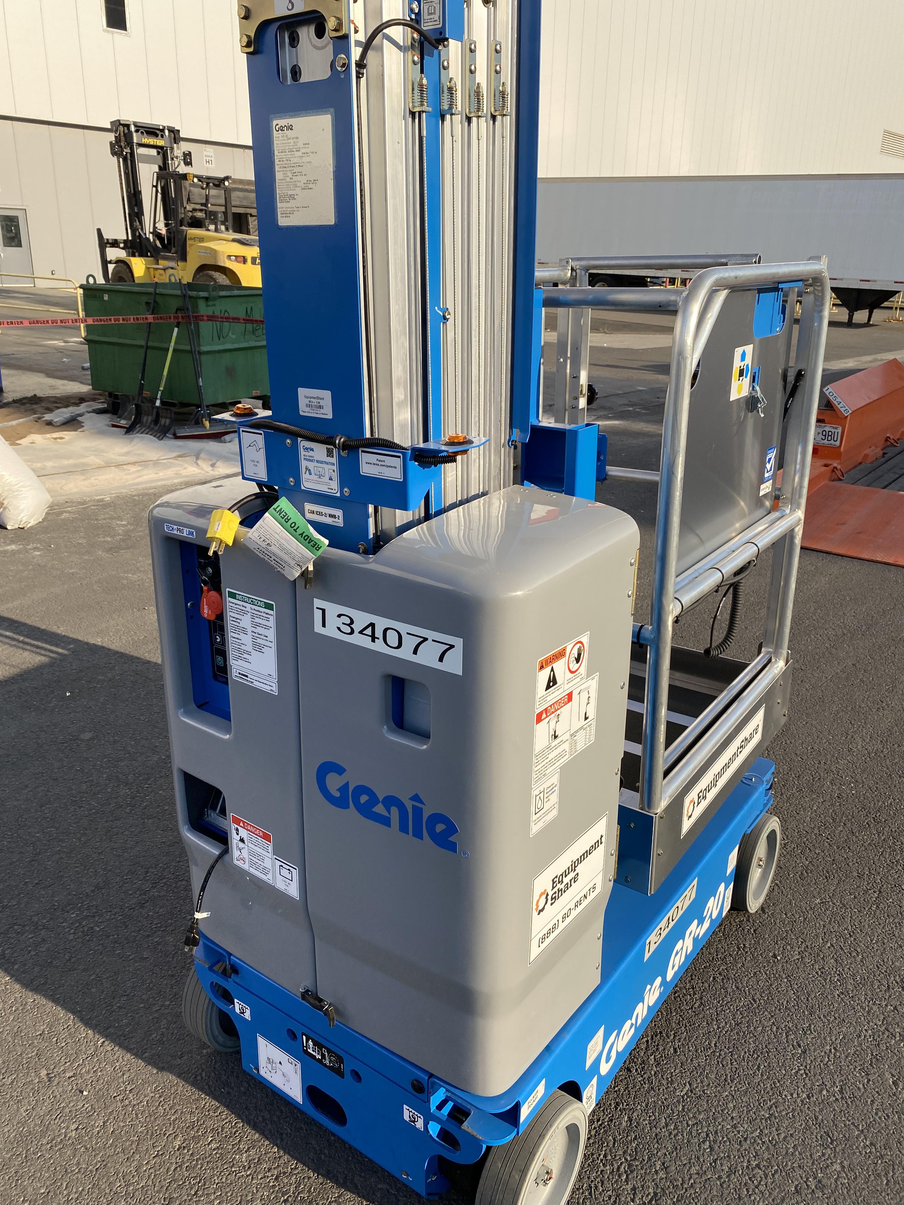 2021 GENIE GR-20