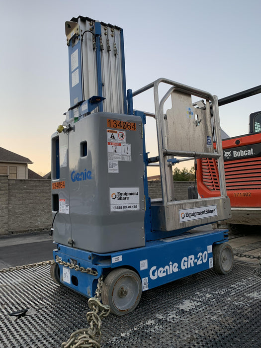 2021 GENIE GR-20