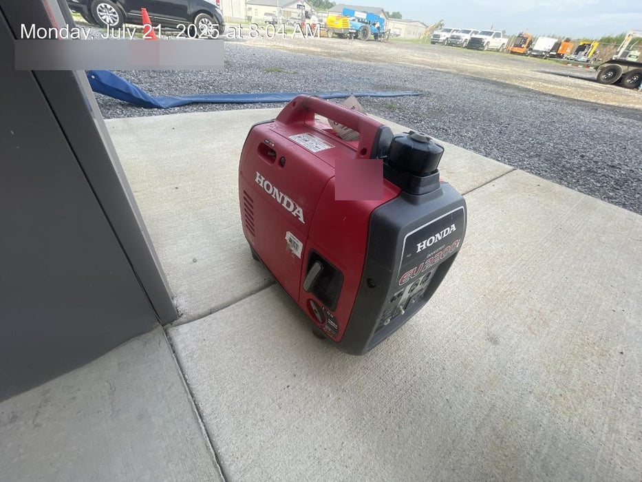 2019 HONDA EU2200i