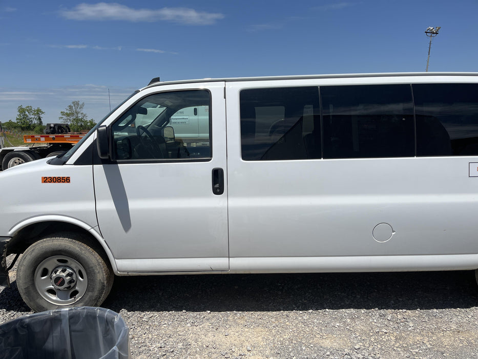 2022 GMC Savana 3500