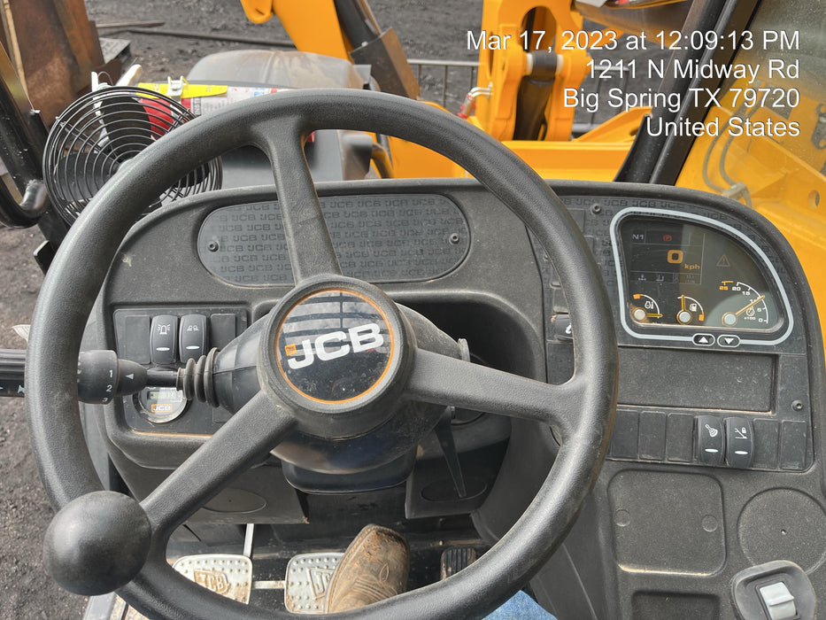 2023 JCB 510-56