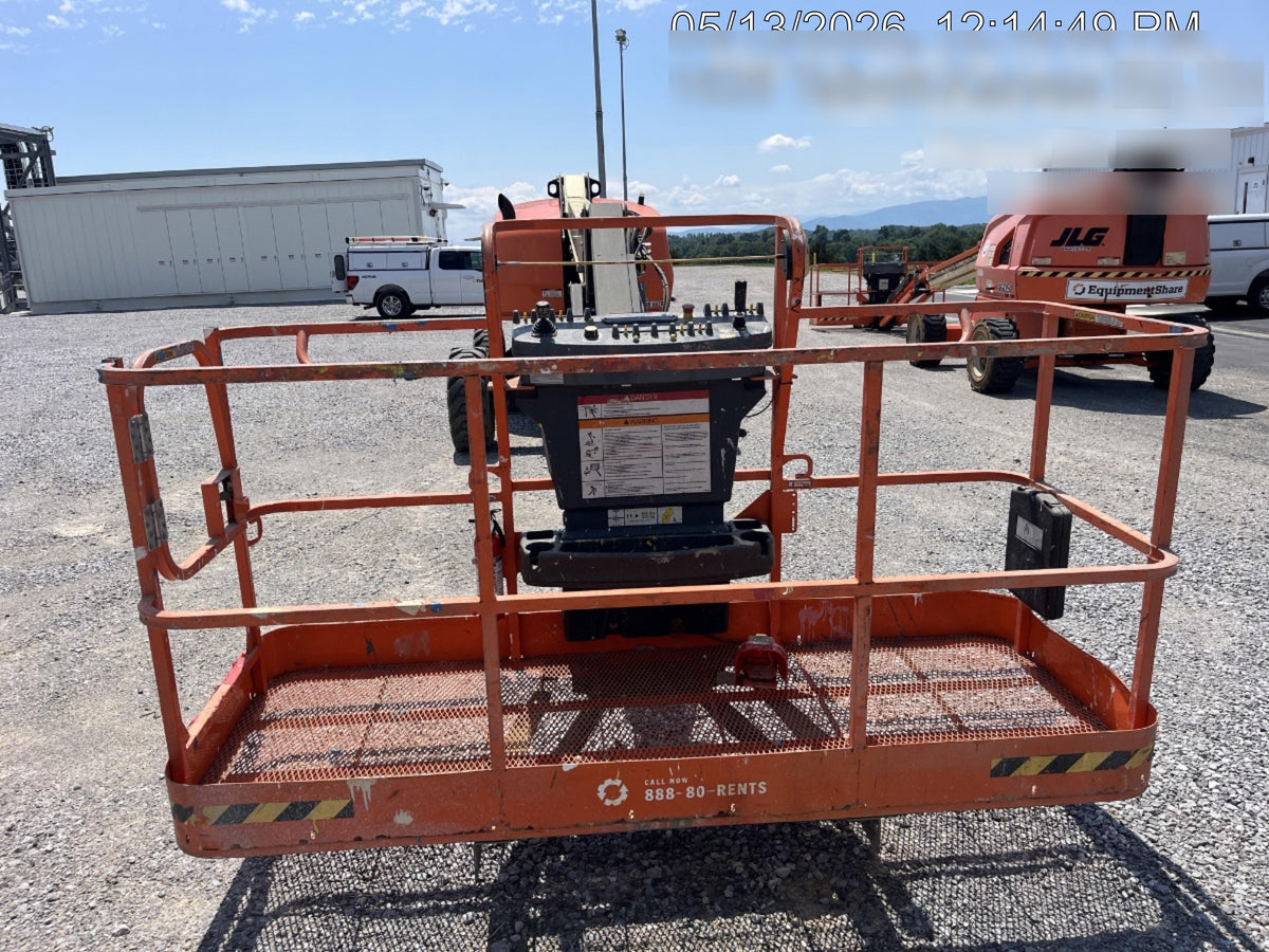 2023 JLG 460SJ
