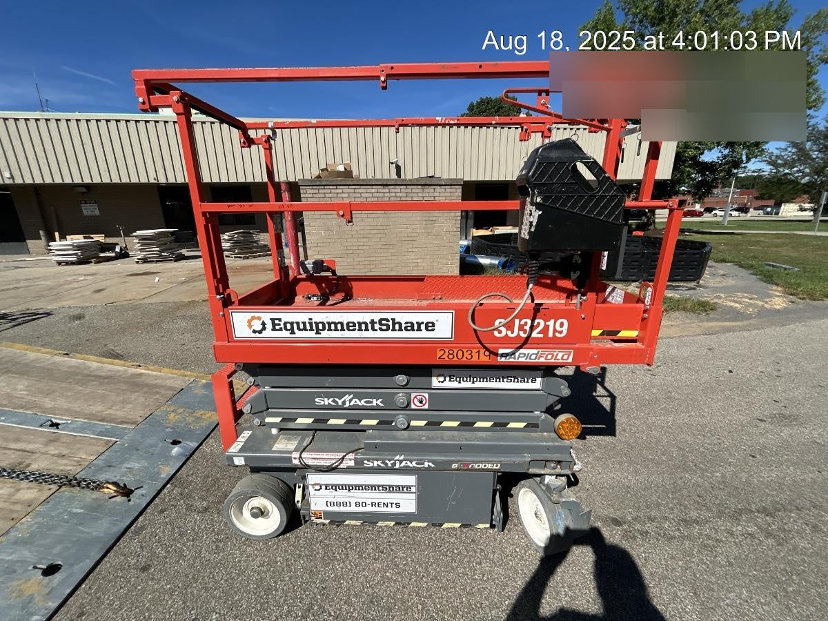 2023 SKYJACK SJ3219