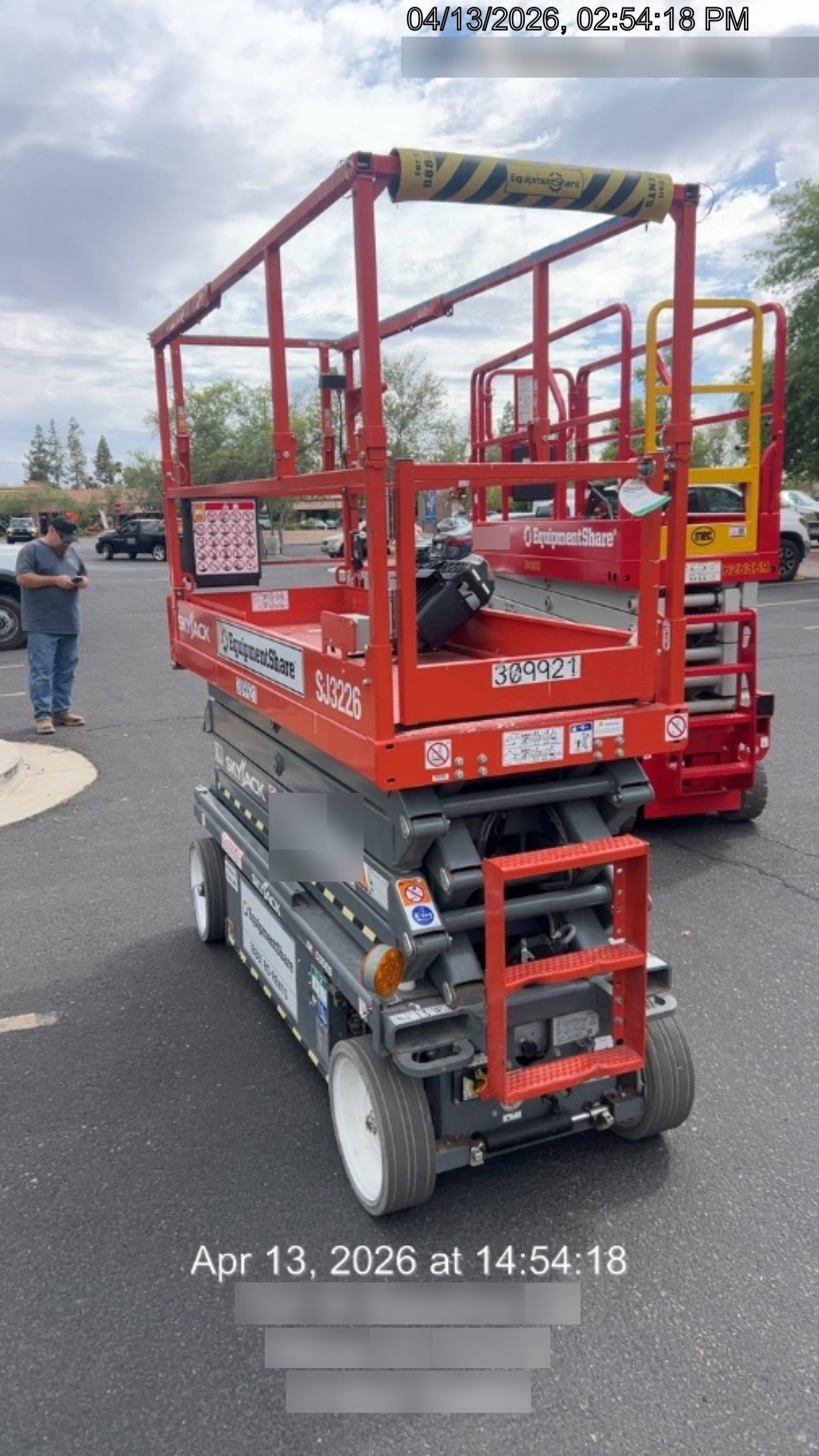 2023 SKYJACK SJ3226