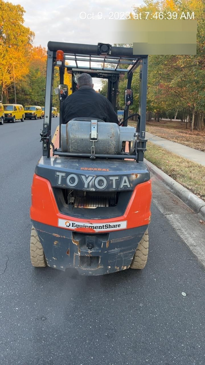 2022 TOYOTA 50-8FGU25