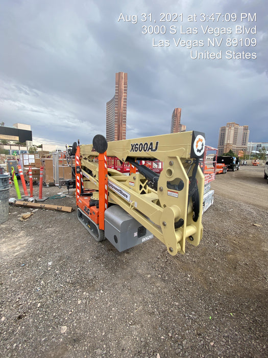 2021 JLG X600AJ