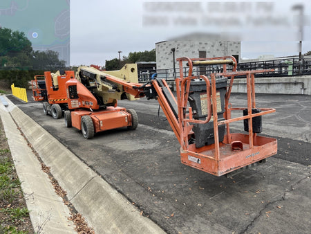 2019 JLG E400AJPN