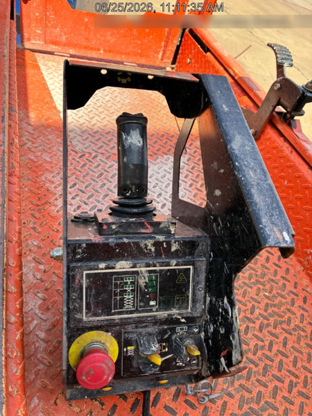 2021 JLG ES1932