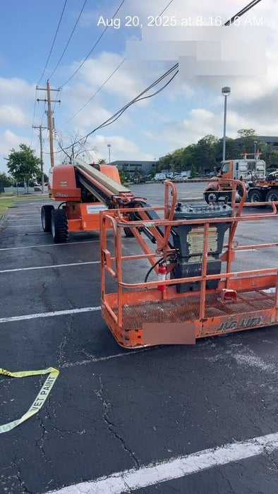 2020 JLG 660SJ