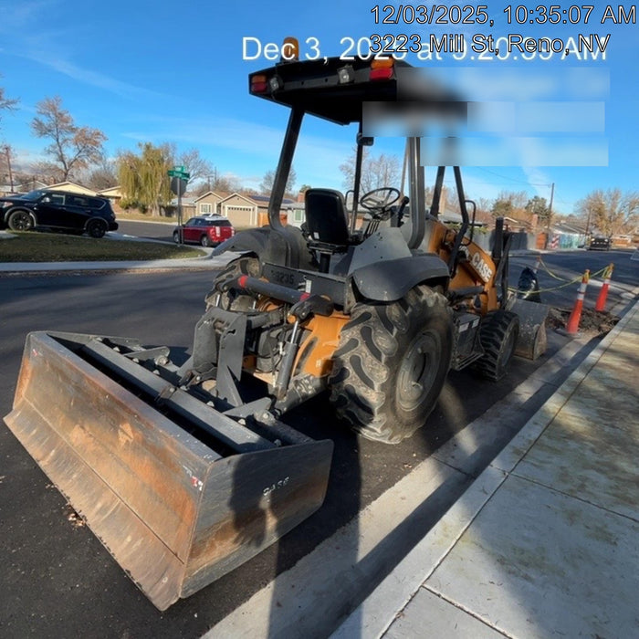 2019 Case 570N EP Canopy, 4WD, GP Front Bucket, Dual Tilt Cylinder, 84" Box Blade w/ Scarifier, Wheel Weights, Beacon