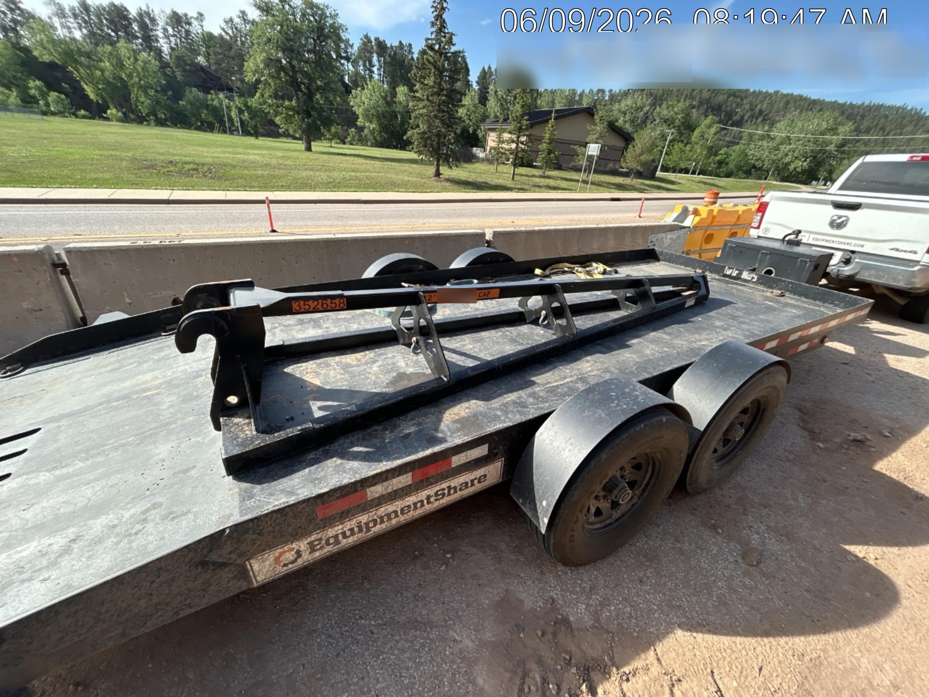 2023 JLG 1001275853