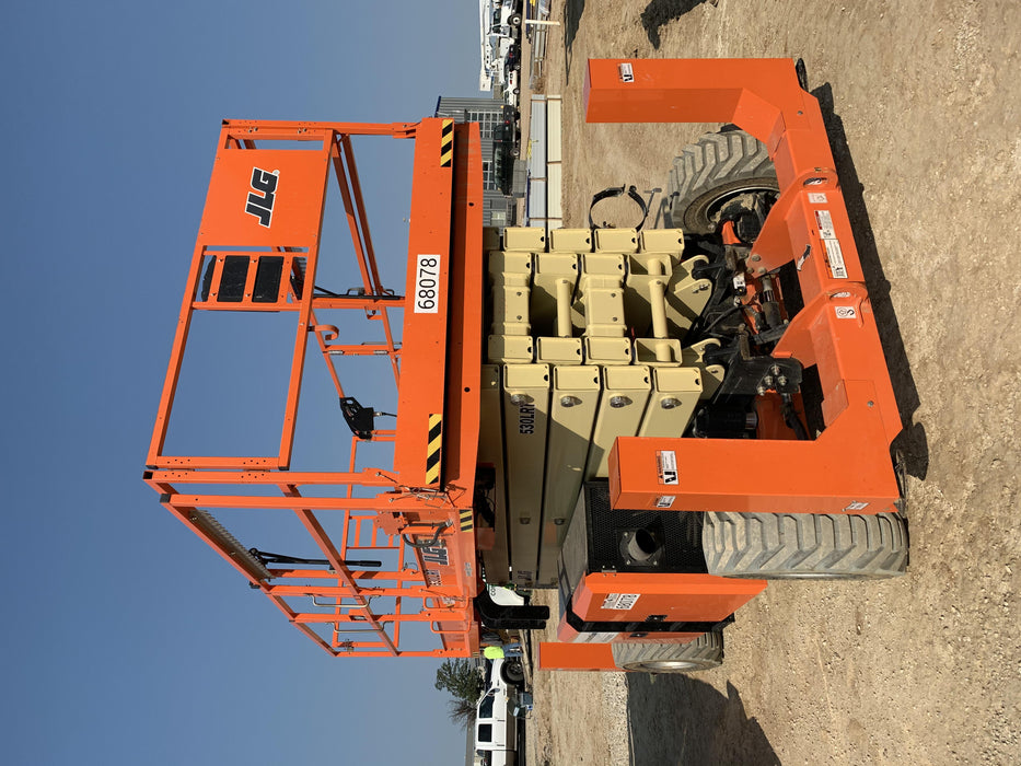 2020 JLG 530LRT