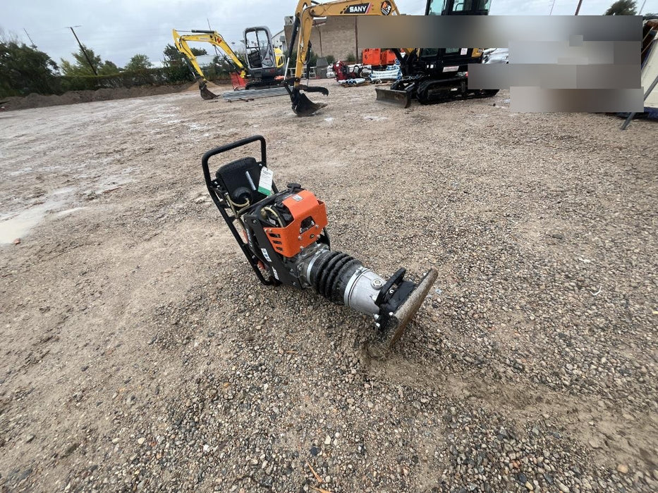 2025 HUSQVARNA LT6005