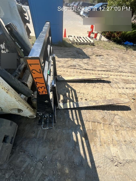 2025 ARROW MATERIAL HANDLING 24" Pallet Fork Frame