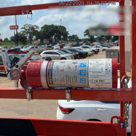 2018 Skyjack SJIII-3219 Skyjack SJIII3219 Scissor Lift w/Trojan Batteries