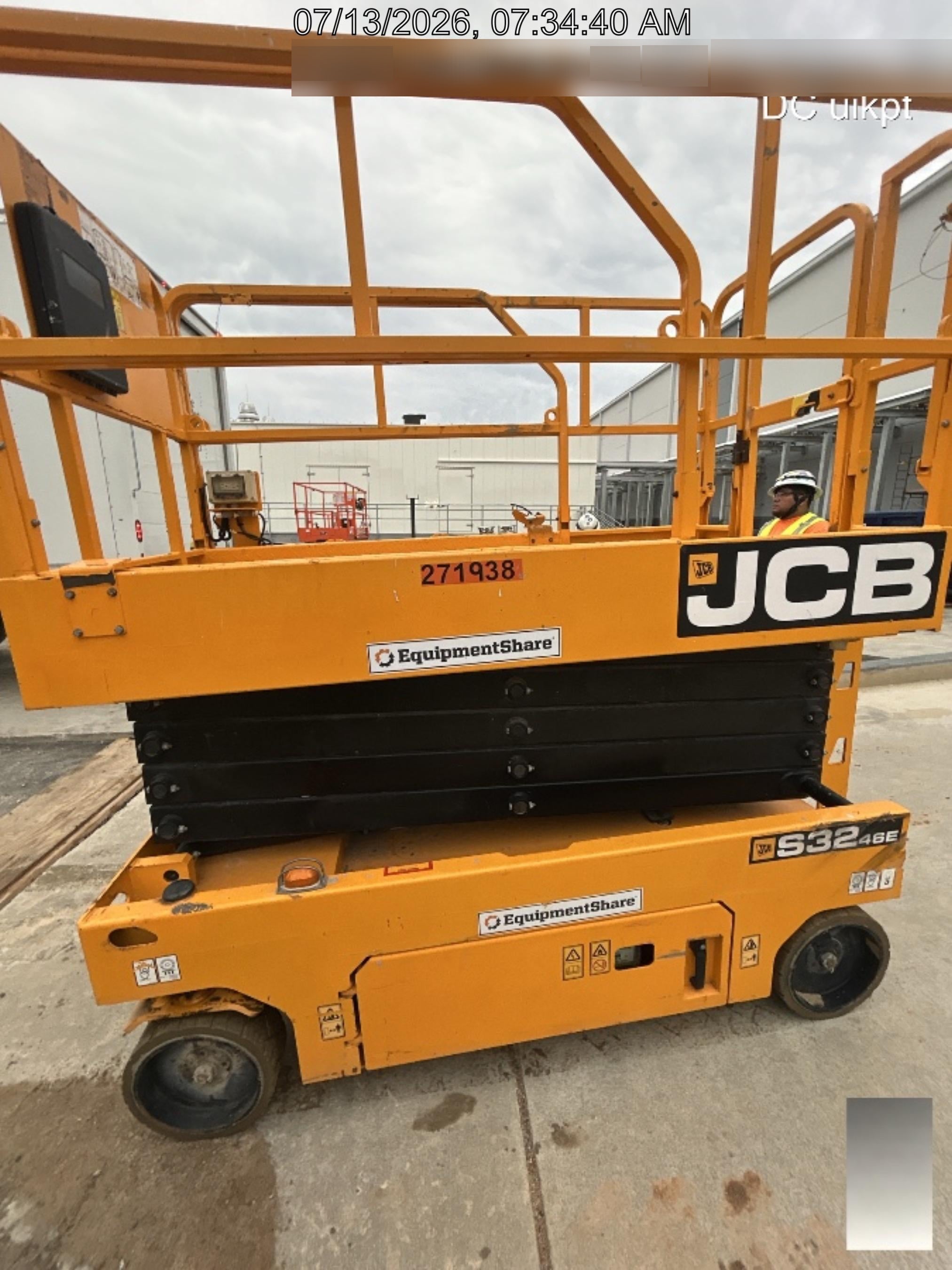 2022 JCB S3246E