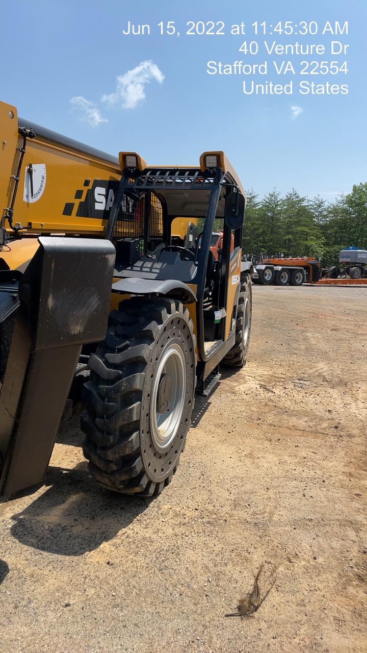 2022 SANY STH1056