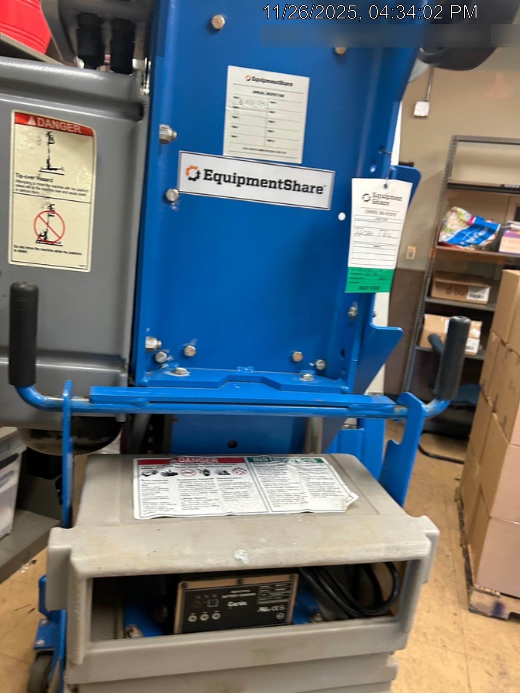 2022 GENIE AWP-30S DC
