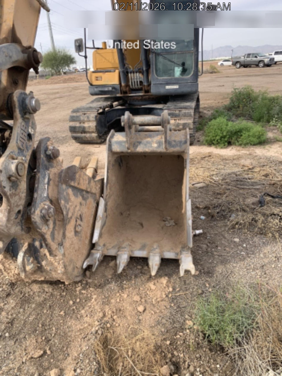 2021 WERK-BRAU 30" HD Bucket - Werk-Brau