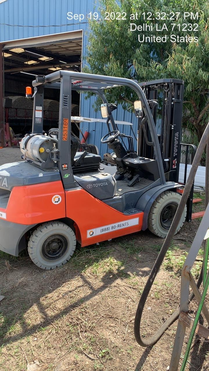 2022 TOYOTA 50-8FGU25