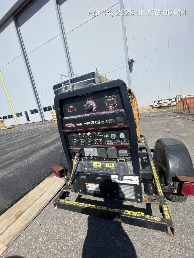 2021 Lincoln Electric Vantage 322 Vantage 322 Ready Pak 3 w/ Decals, ORANGE (includes trailer, cable rack, fender light kit) NO Telematics