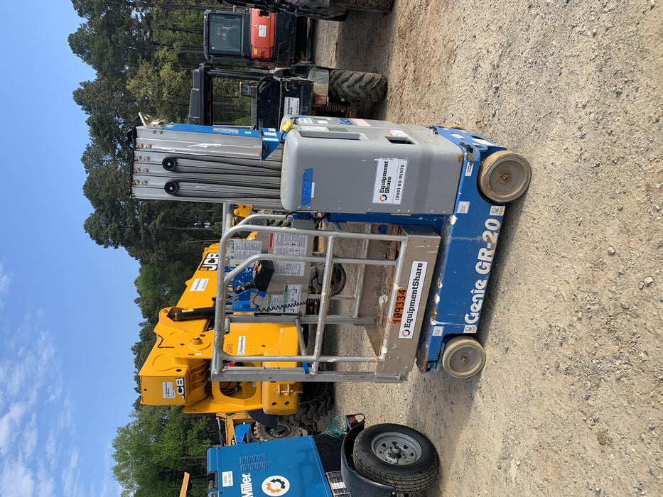 2020 GENIE GR-20