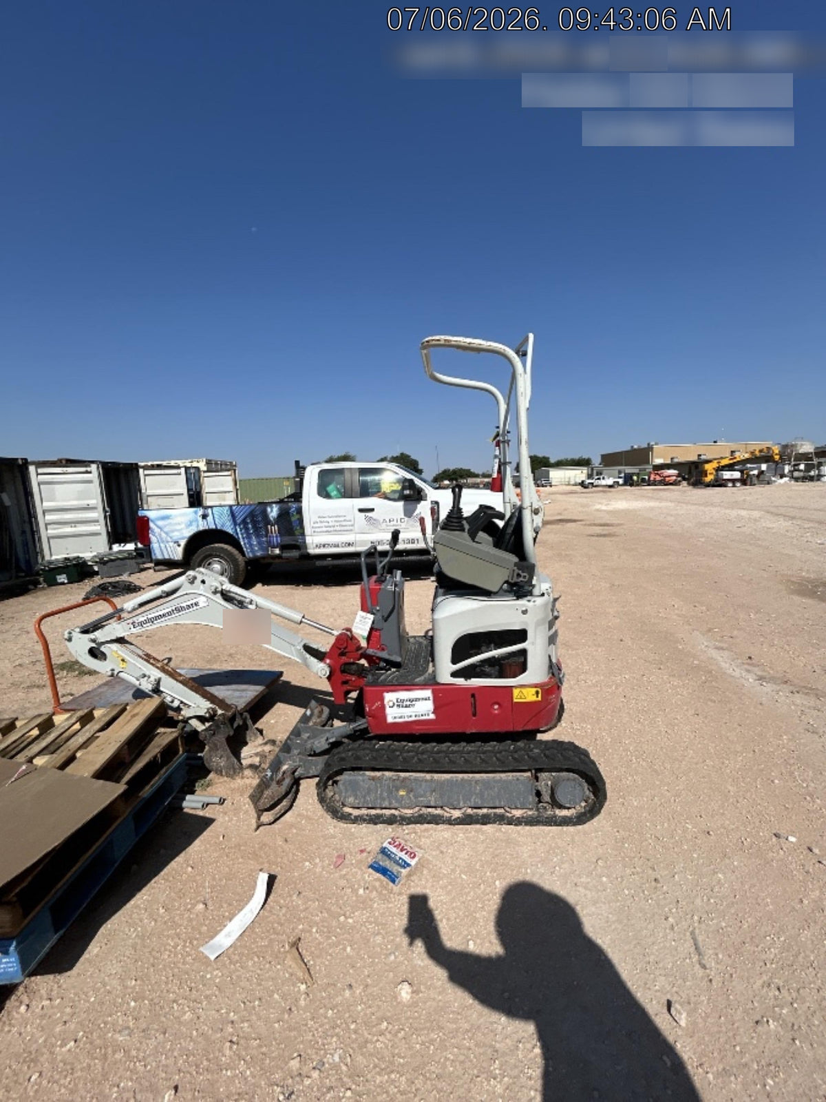 2022 TAKEUCHI TB210R