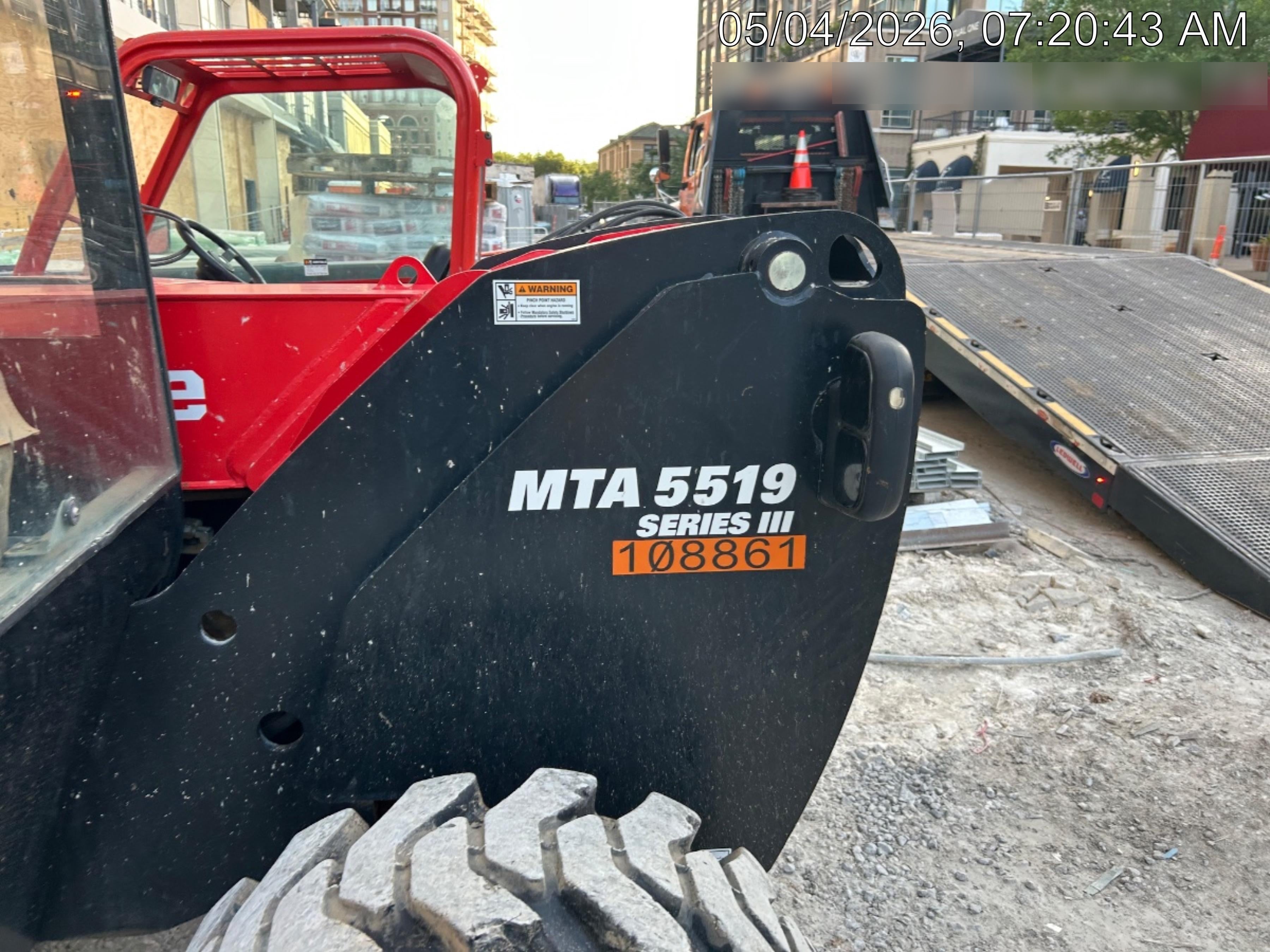 2020 MANITOU MTA5519