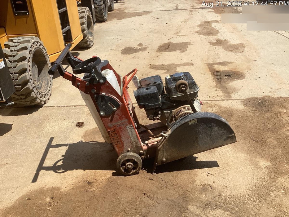 2023 HUSQVARNA FS400