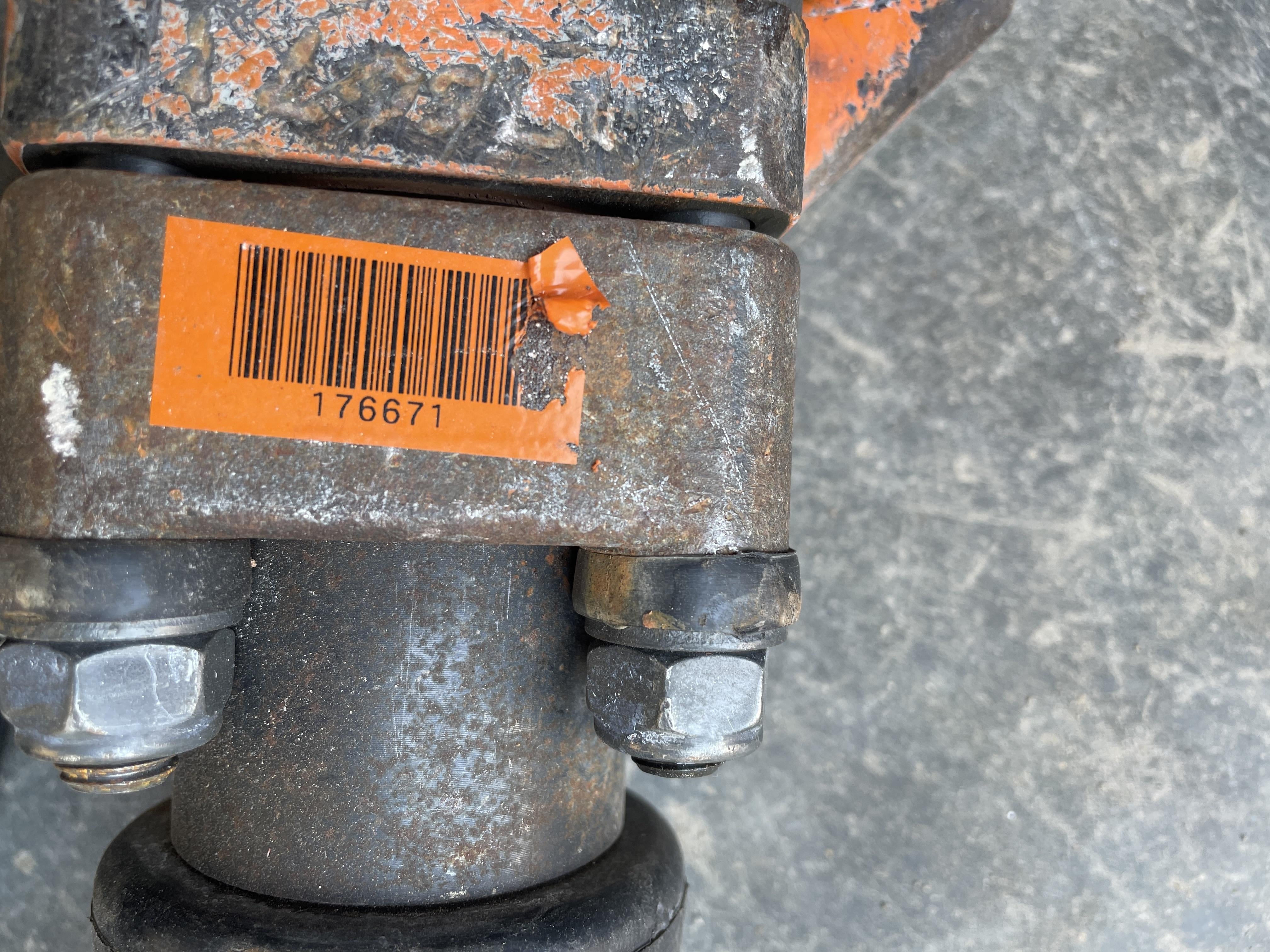 2021 MICHIGAN PNEUMATIC ES-CH3R-TRACKER