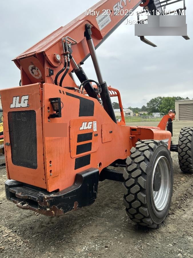 2019 SKYTRAK 8042