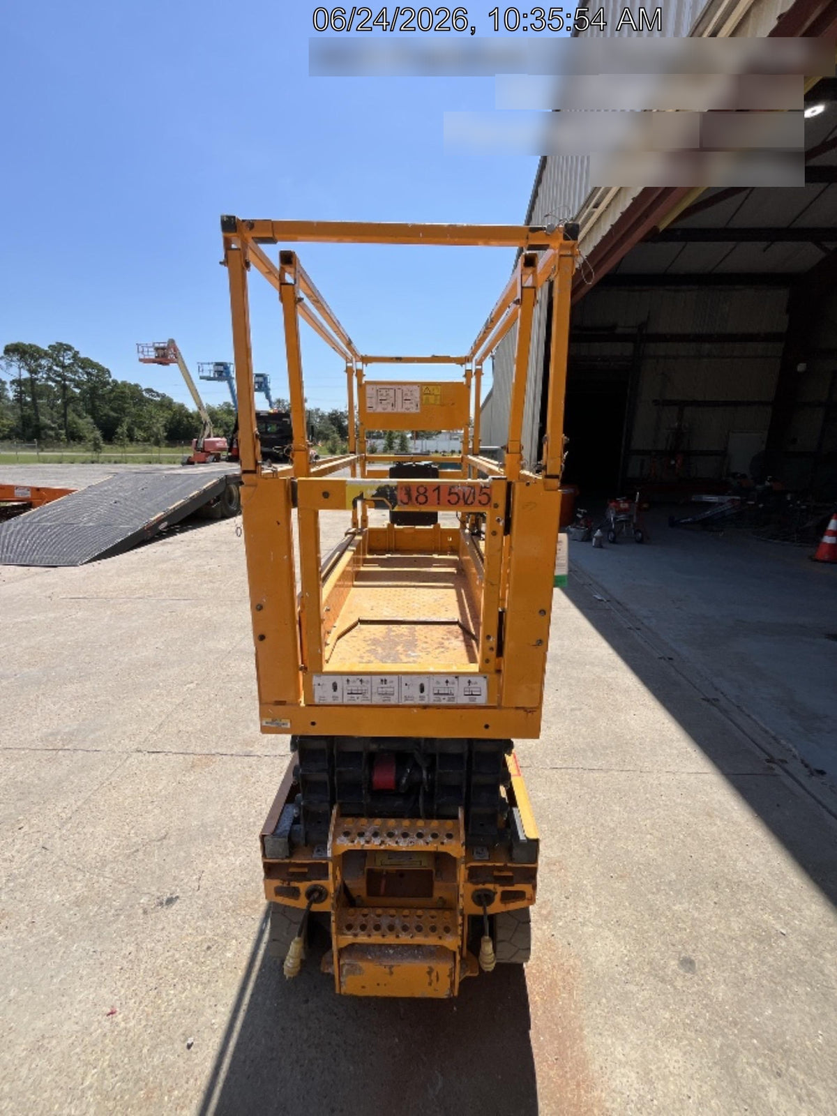 2024 JCB S1932E