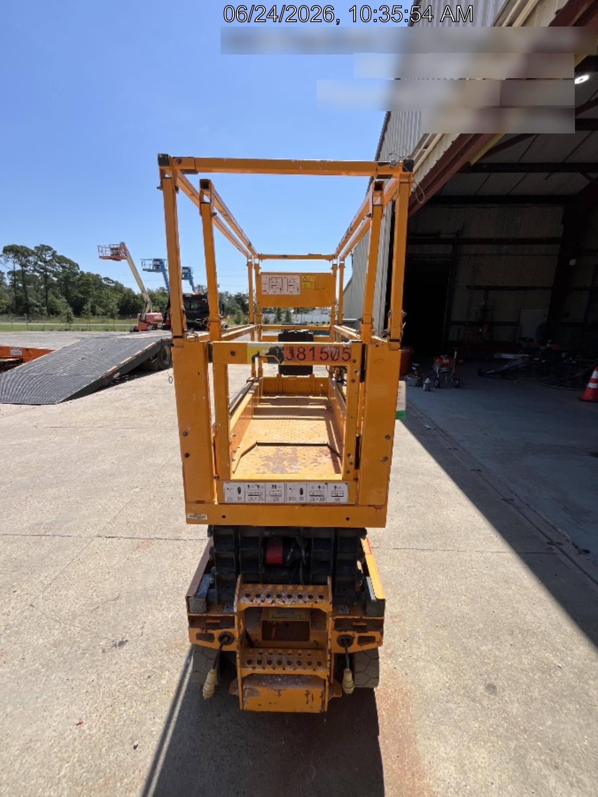 2024 JCB S1932E