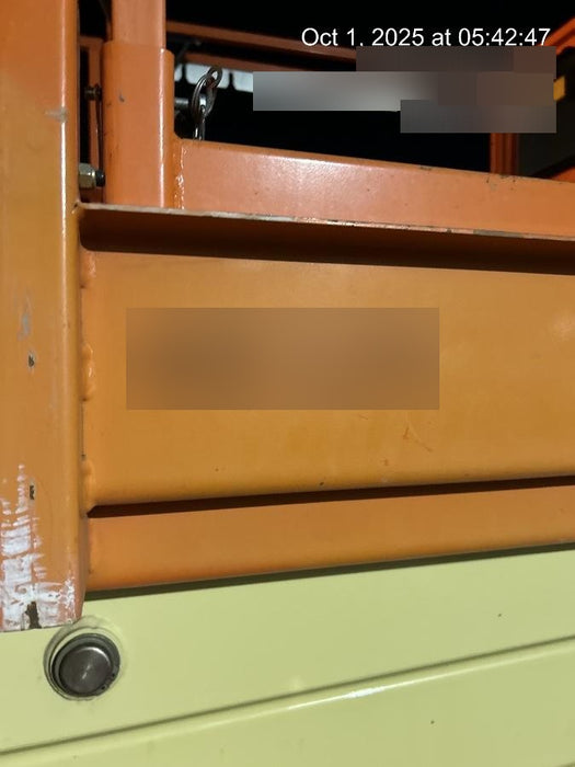 2019 JLG 4069LE Solid Non Marking Tires, Rotating Beacon