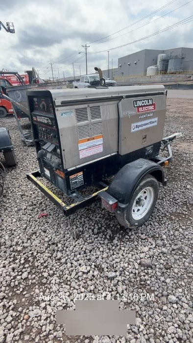 2019 Lincoln Electric Vantage 322 Welder Ready-Pak 3, Two wheel trailer, Fender and Light kit, Cable Rack