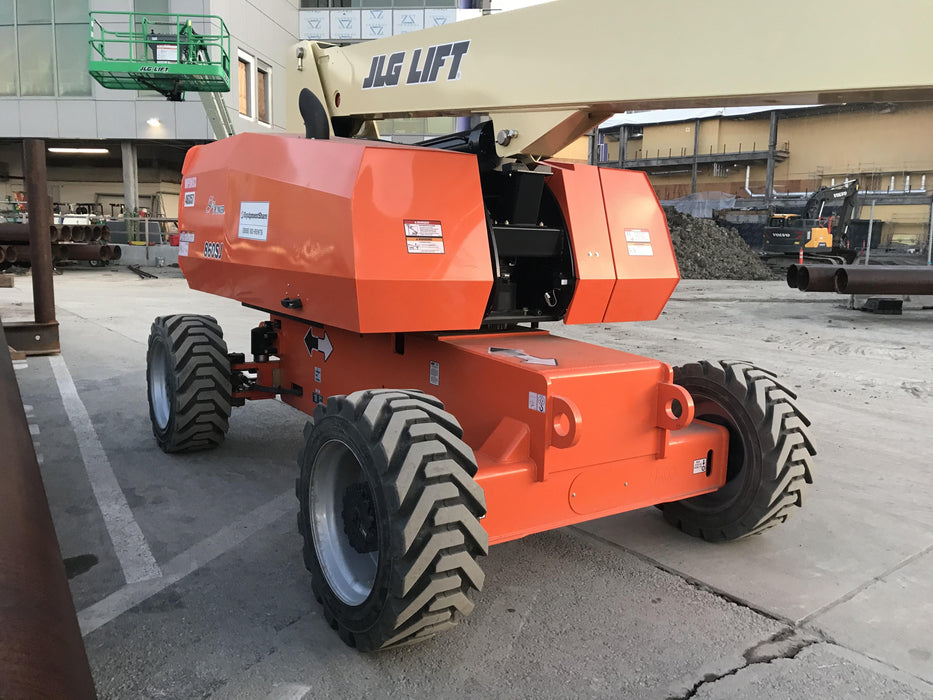 2019 JLG 860SJ