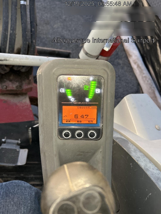 2020 TAKEUCHI TB235-2R