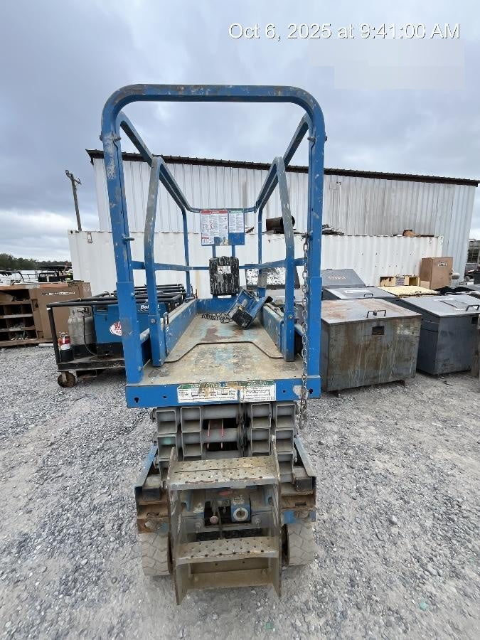 2019 Genie GS-1930 Fixed Rails with Chain Entry